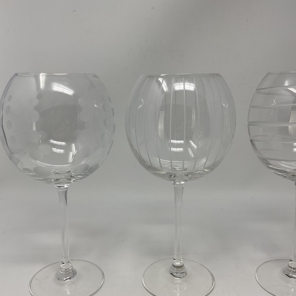 NEW Set of 4 Mikasa Cheers Balloon Goblet Glasses - Picture 8 of 11